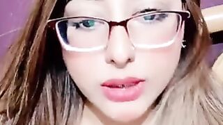 hi darling itna din kahan per tha sunona
