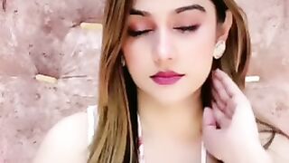 most beautiful Indian girls live show panika Verma gays khelo