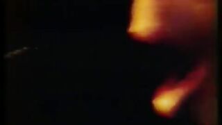 Sweet Hitch Hiker - Creedence Clearwater Revival(360P).mp4