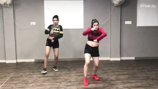 Indian Girl Deepali Likhar Dance