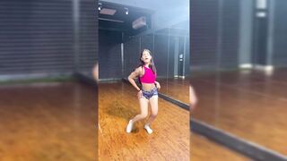 Indian Girl Diya Bihani Dance
