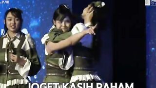 Cara Meminum Ramune JKT48 part 6