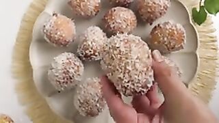 Bollas Drop Doughtnuts