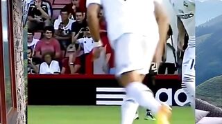 Kekuatan tendangan Ronaldo emang beda kelas