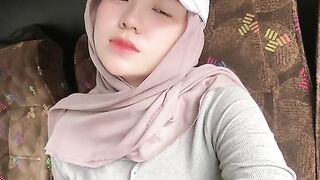 Super cute hijab tobrut 2