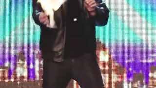 All World Famous and Viral This Video