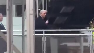 Trump middle finger Michigan video