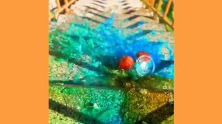 Quebrando Garrafas de Vidro700 mil  asmr satisfatório horadeesmagar