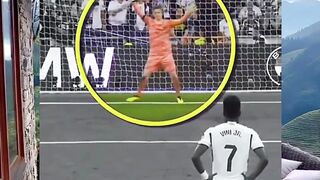 Momen langka saat penalti!