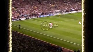 Kaká. Old Trafford. Gol. Momen yang tak pernah pudar