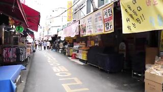 This is the taste of heaven!! Amazing Korean traditional fried chicken - TOP 3 Korean street food
