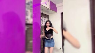 Indian Girl Divya M Dance