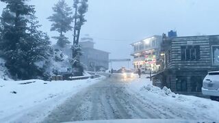 Beautyfull car driving in snow