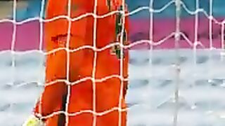 See what happen to penenka penalty from aguero saved by mendy