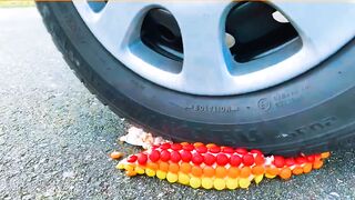 BALÃO GIGANTE DE COCA-COLA VS CARRO, Coca-Cola Zero, Powerade, Fanta, Sprite, Fruko e Mentos Diff Und