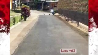 untung pake pengaman jalan