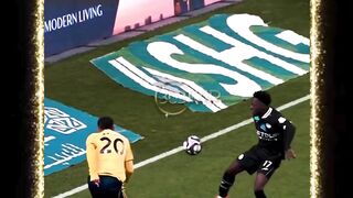 Replay berkali-kali pun tak pernah bosan. Gol Coman ????⚽