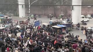 کنٹینر مال وزن کے حساب سے ملتا ہے .