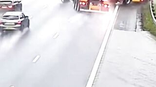18-Wheeler Spins Out Across Multiple Lanes