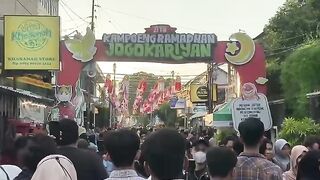 Market road yogyakarta city