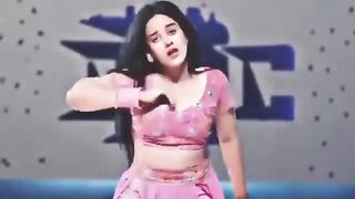 Pani Pani Dance