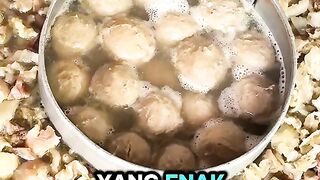 very delicious beef tendon meatballs