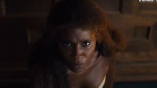 'Achillia's Bloody Battle In The Arena. Clip _ Spartacus-House of Ashur