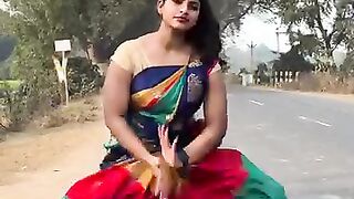 Lovely Girls Dance