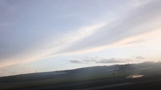 La belle à soirées et la sympa.