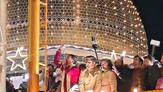 Jis ki khatir yeh kainat bni