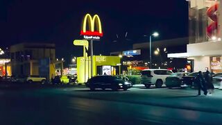 Macdonaldh me jana hua aaj