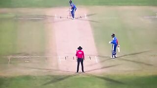 Sanju Samson bold by Mark Henry on 1st ball of innings