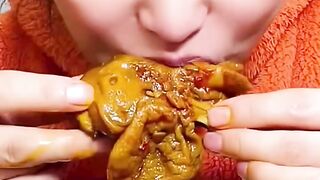 Chicken head mukbang part 3