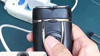 Don't toss that broken razor! Plug it into a