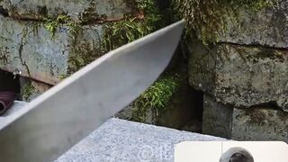 I tested a knife that claims to be able to chop