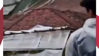 Longsor Dahsyat Gunung Burangrang Terjang Permukiman Pasirlangu, Puluhan Rumah Terkubur