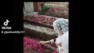 Jin k janey ka soch kar