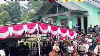 Rani caci laki Manggarai