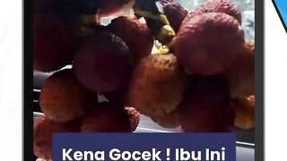 Gw ngetawain ini sampe sakit perut