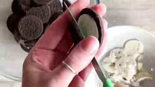 3-Ingredient Oreo Cake! tutorial #Shorts.