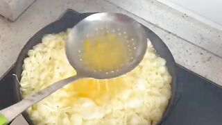 Asi preparan tiras de huevo batido first