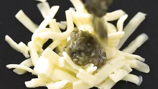 ベーコンエッグバジルトーストほっこり味噌