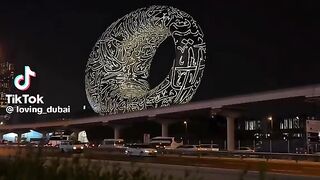 Dubai lovers