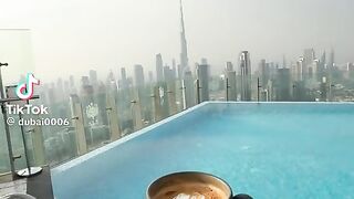 Dubai lovers