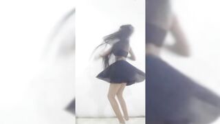 Indian Girl Nethmini Thisara Dance