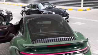 Free luxury lifestyle background video for tiktok -quotes, money, rich lifestyle