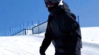 Free luxury lifestyle background video for tiktok -quotes, money, rich lifestyle