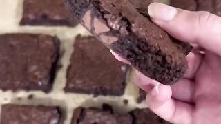 What i eat in a day???? preppy kitchens brownie recipe is the best _whatieatinaday _baking