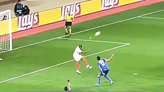 Buffon vs Pemain Lainnya ????