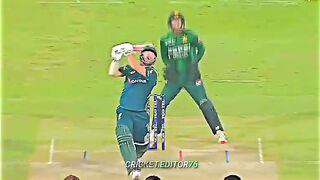 Travis Head out big wicket for saim ayub